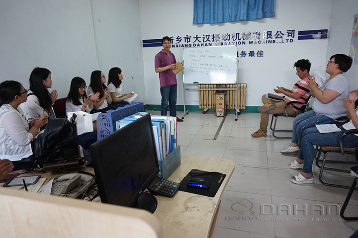 漢螺旋給料機(jī)實力雄厚，技術(shù)研發(fā)團(tuán)隊上百人